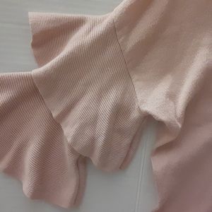 Pink knit top w/bell sleeves